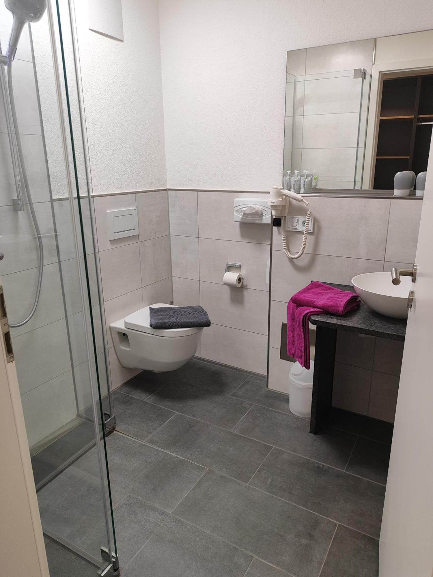 Hotel Gaestehaus Stock Zimmer Sahnehaeuble FDH 외부 사진
