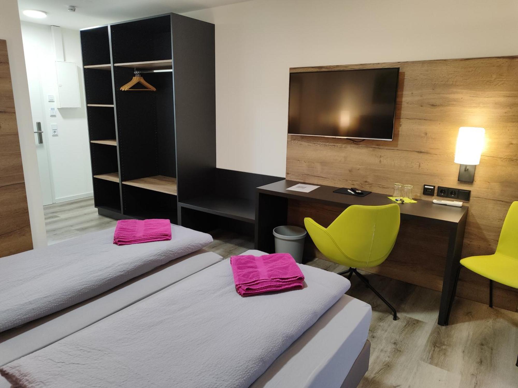 Hotel Gaestehaus Stock Zimmer Sahnehaeuble FDH 외부 사진