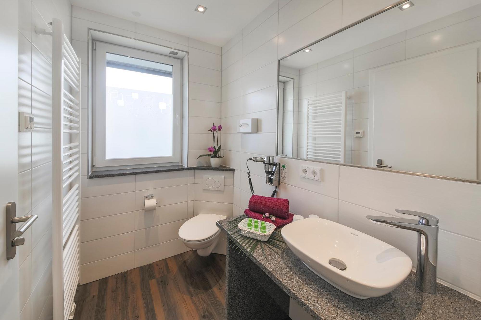 Hotel Gaestehaus Stock Zimmer Sahnehaeuble FDH 외부 사진